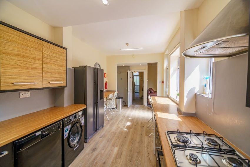 Flat Wadbrough Road in Sheffield