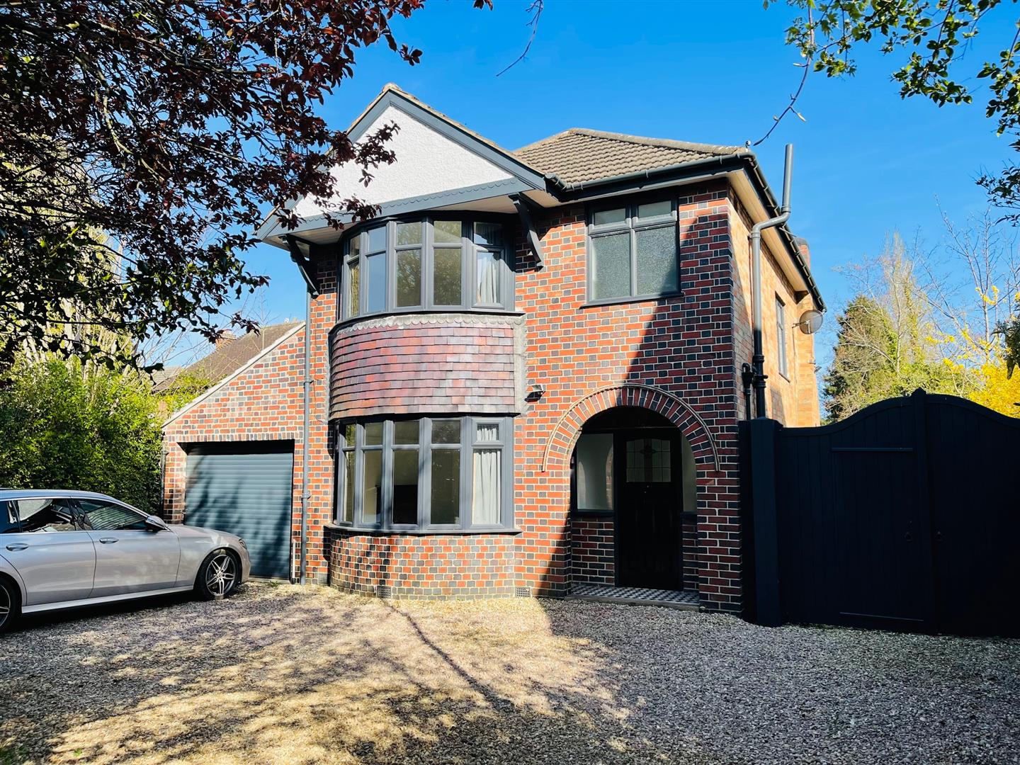 House Stoughton Road in Oadby and Wigston