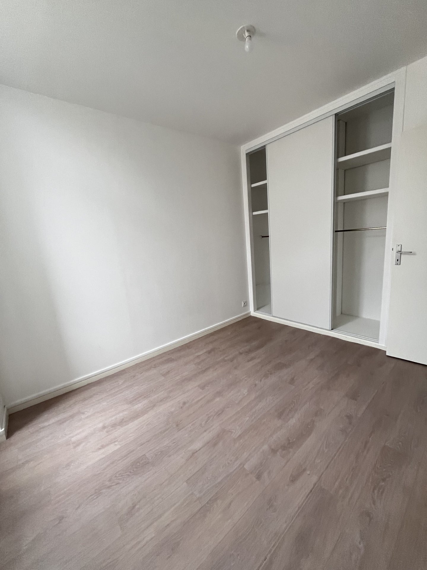 Appartement Place Chazereau à Aubigny-sur-Nère