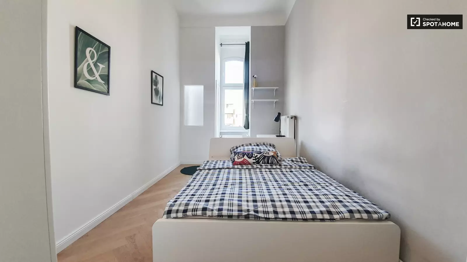 Wohnung Mannheimer Straße in Berlin