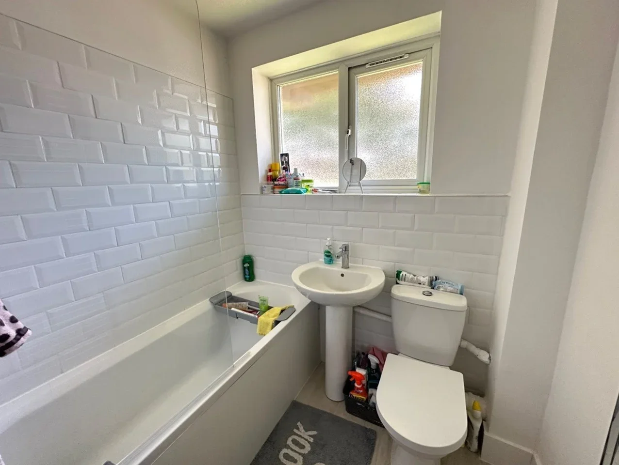 Room Linton Court in Greater London