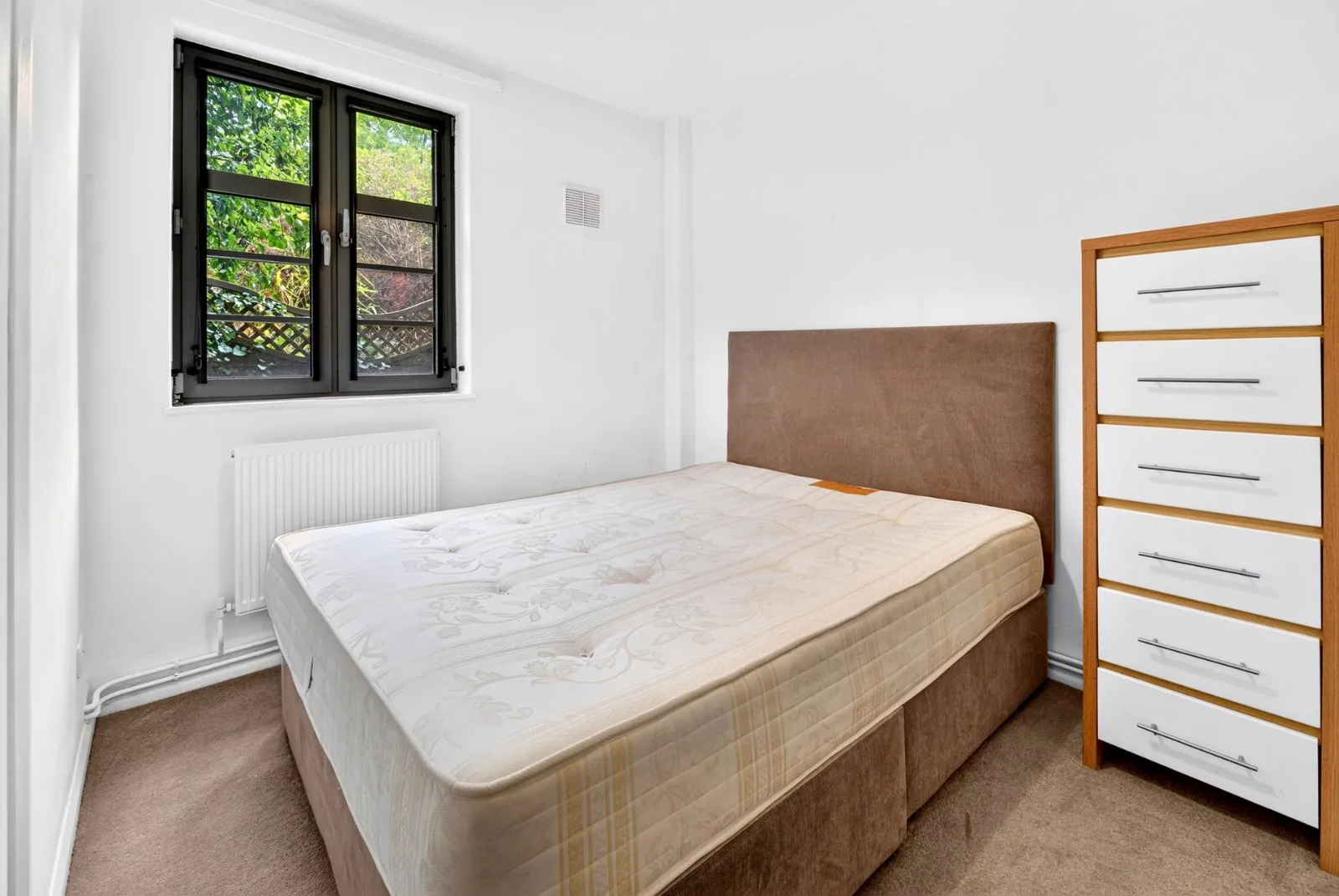 Flat Great Percy Street in Greater London