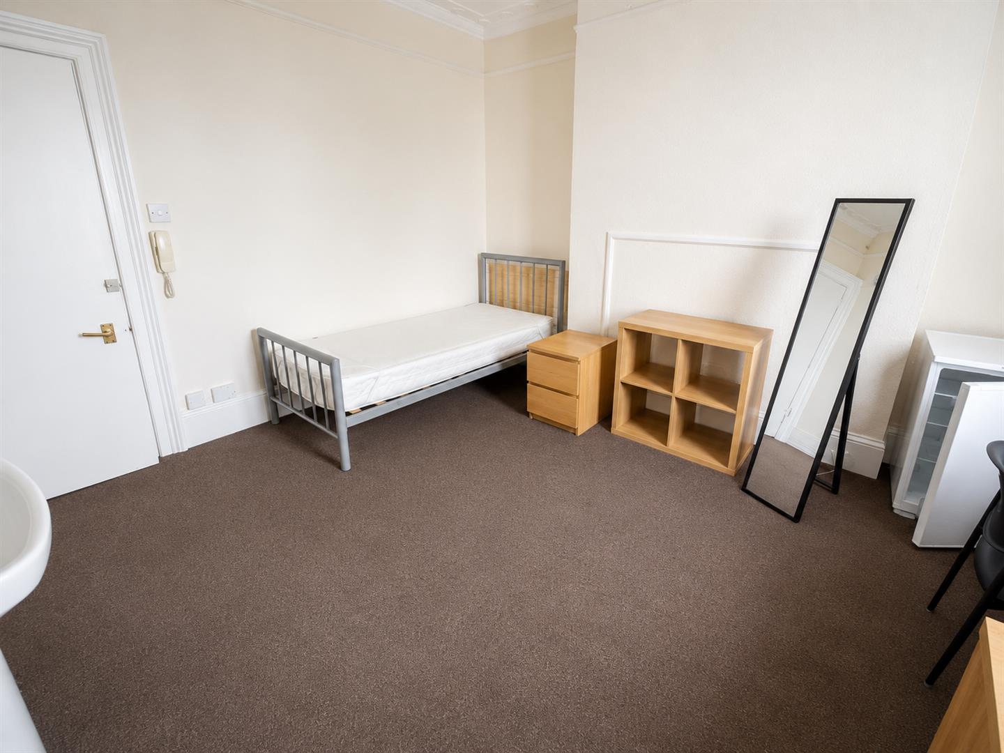 Room Powis Grove in Brighton