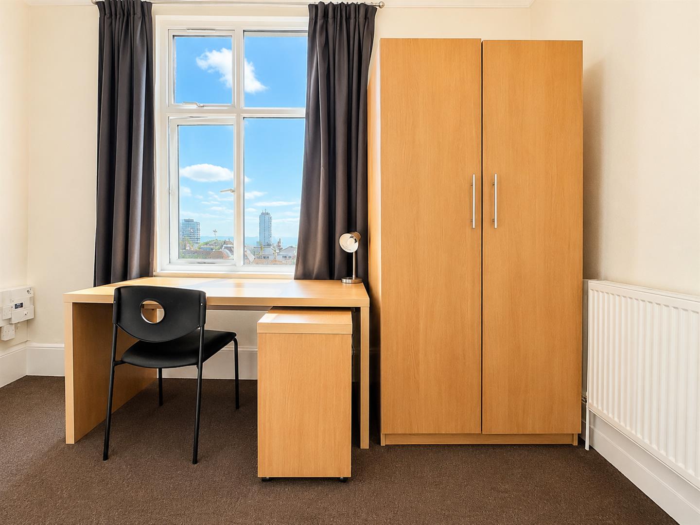 Room Powis Grove in Brighton