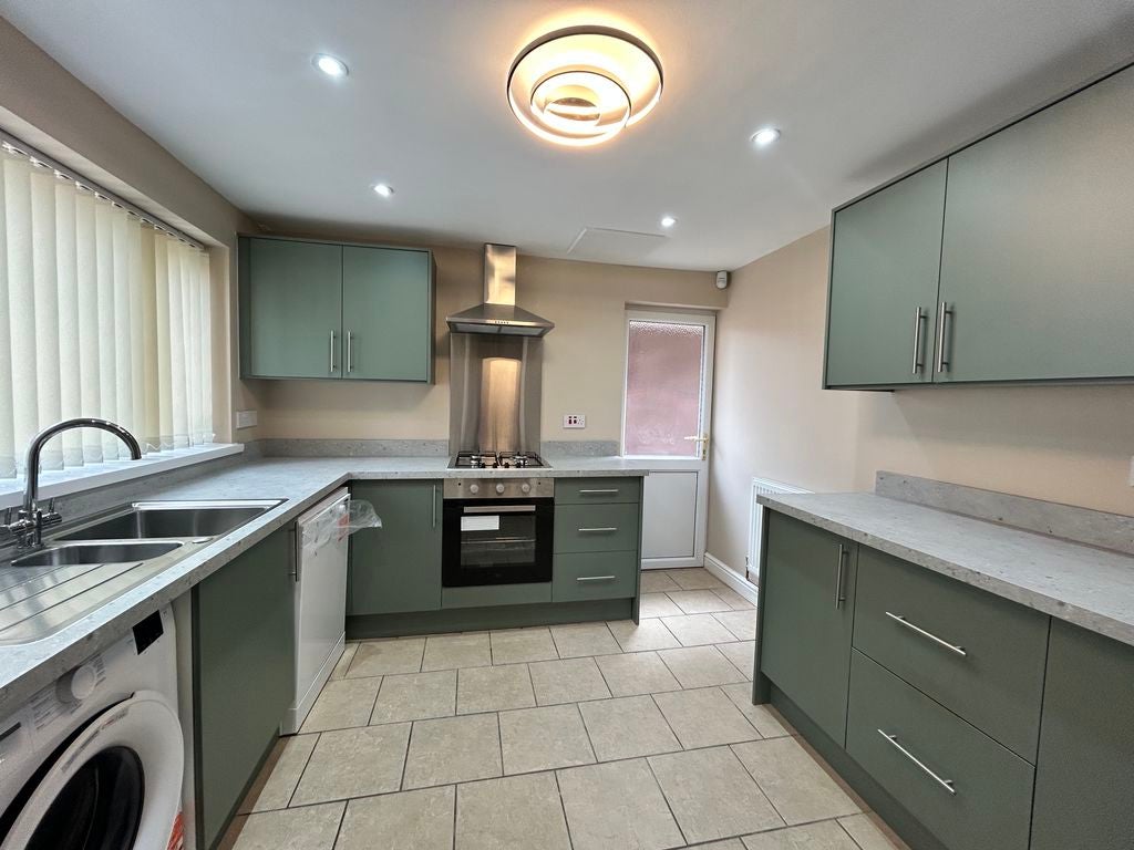 House Dovecote Close in Wolverhampton