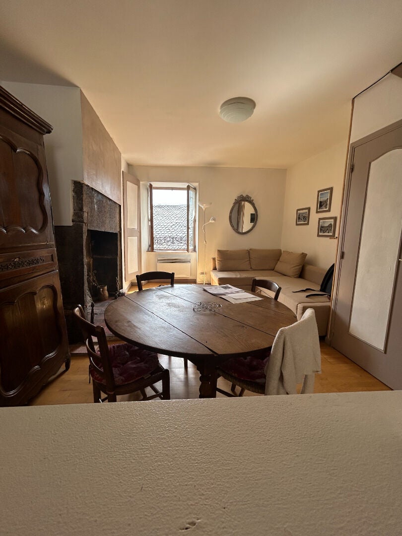 Maison D 926 à Albepierre-Bredons