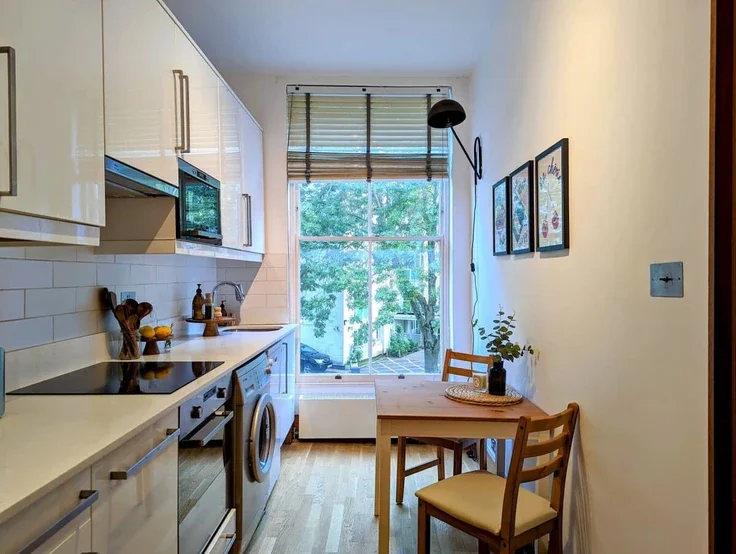 Flat Langtry Road in Greater London
