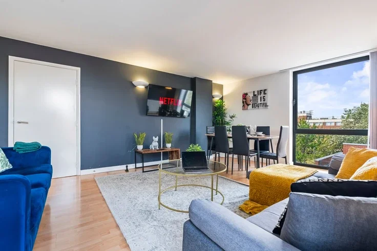 Flat Bayham Street in Greater London