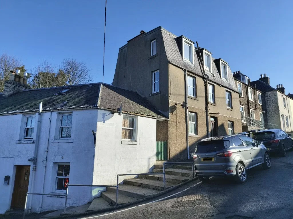 Flat Earlston Road in Stow