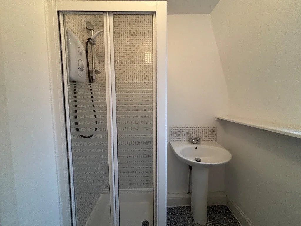 Flat Earlston Road in Stow