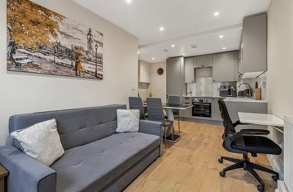 Flat Seward Street in Greater London