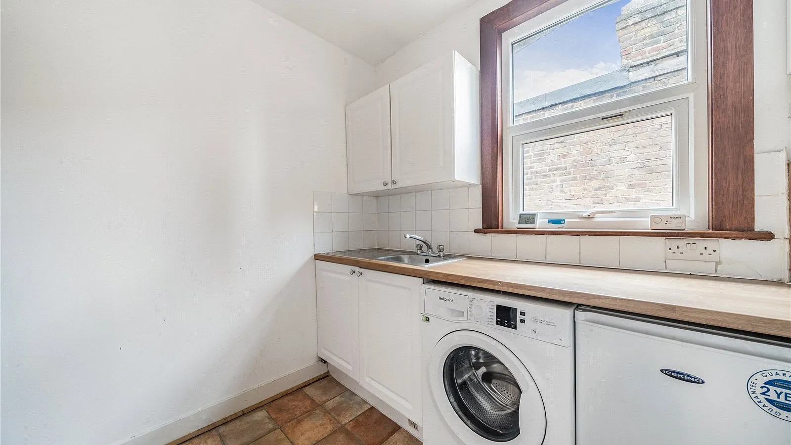Flat Beresford Road in Greater London