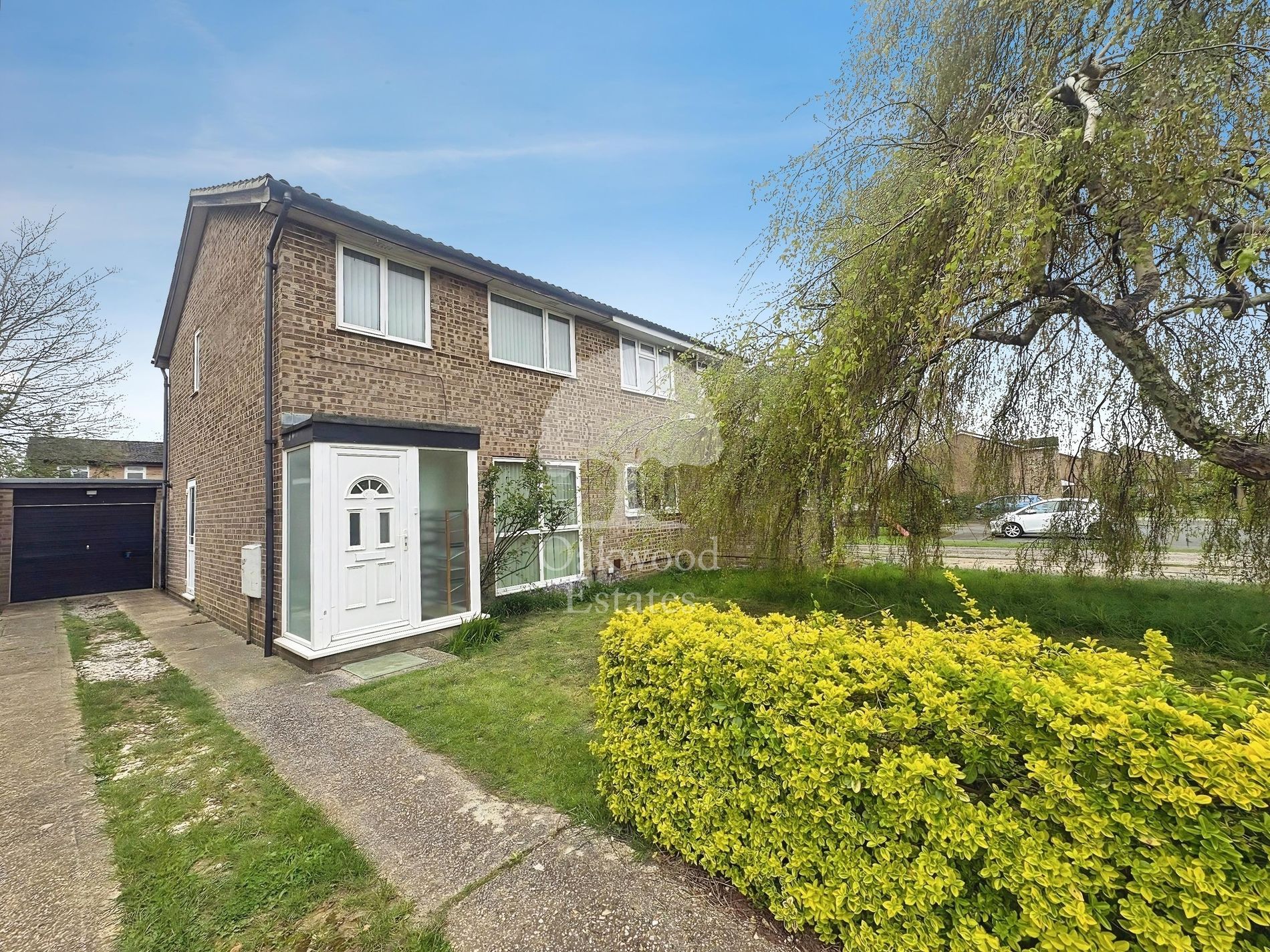 House Purssell Close in Maidenhead