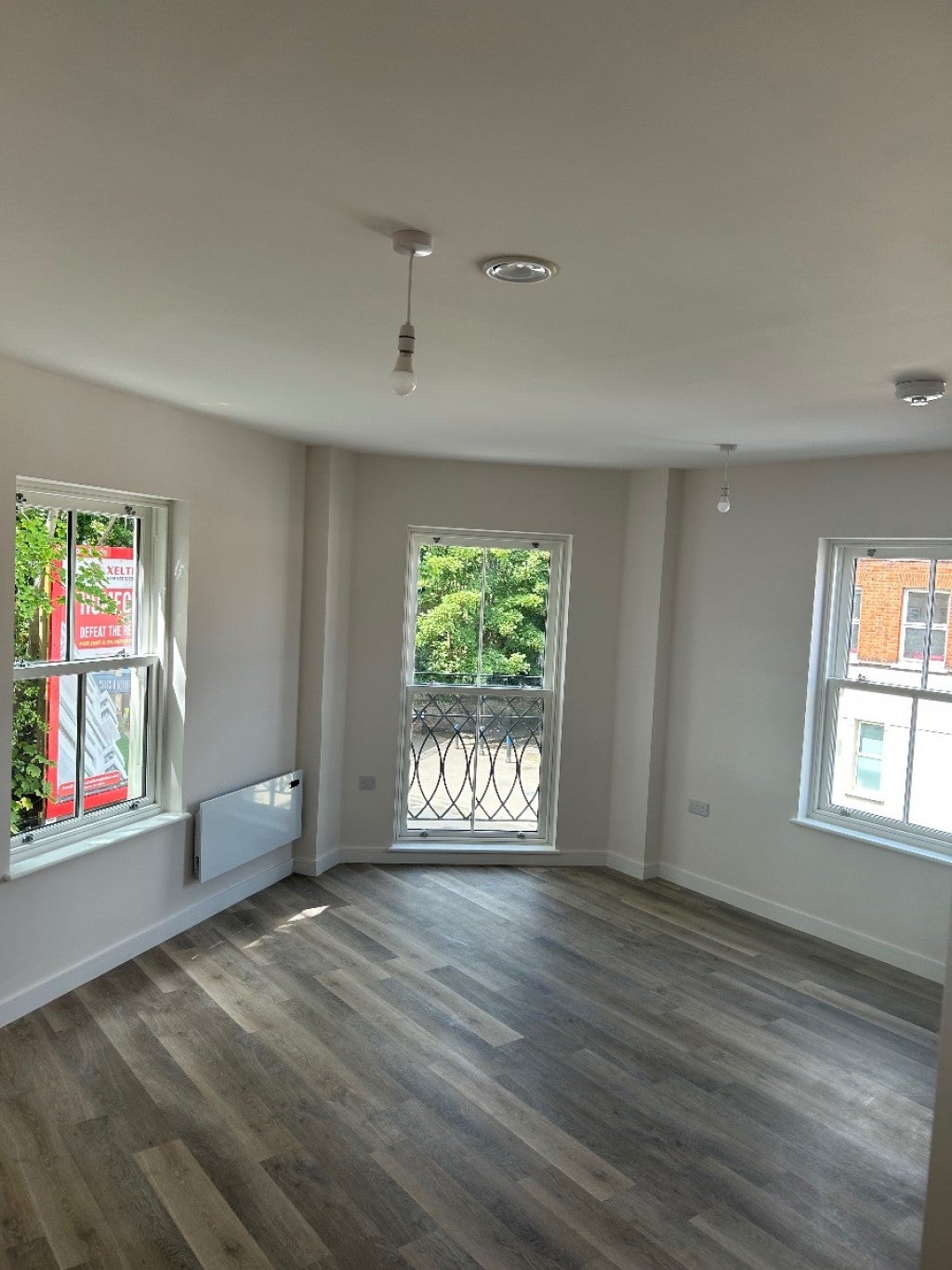 Flat London Road in Greater London