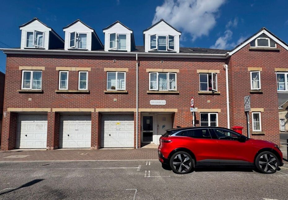 Flat Guildford Road in Portsmouth