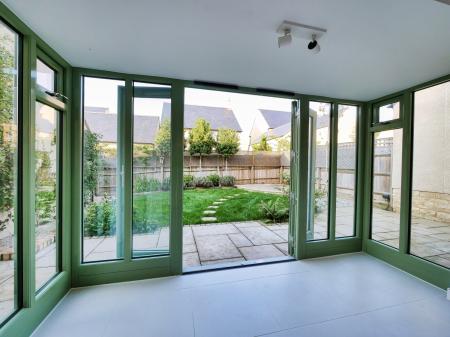 House Clappen Close in Cotswold District