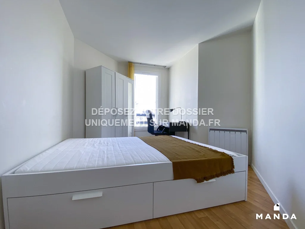Room Rue Gaston Bonnier in Asnières-sur-Seine