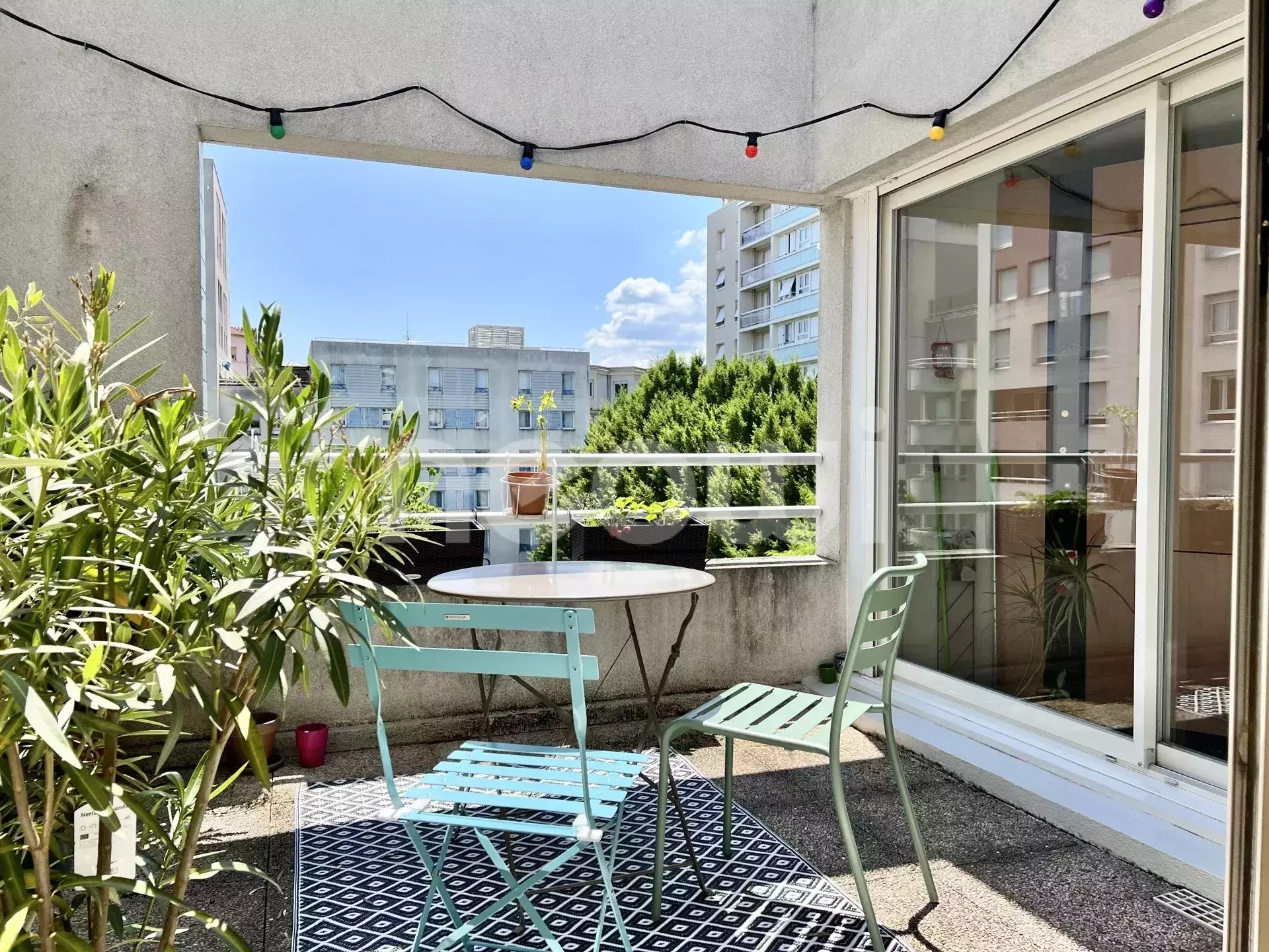 Flat Rue Jacques-Louis Hénon in Lyon