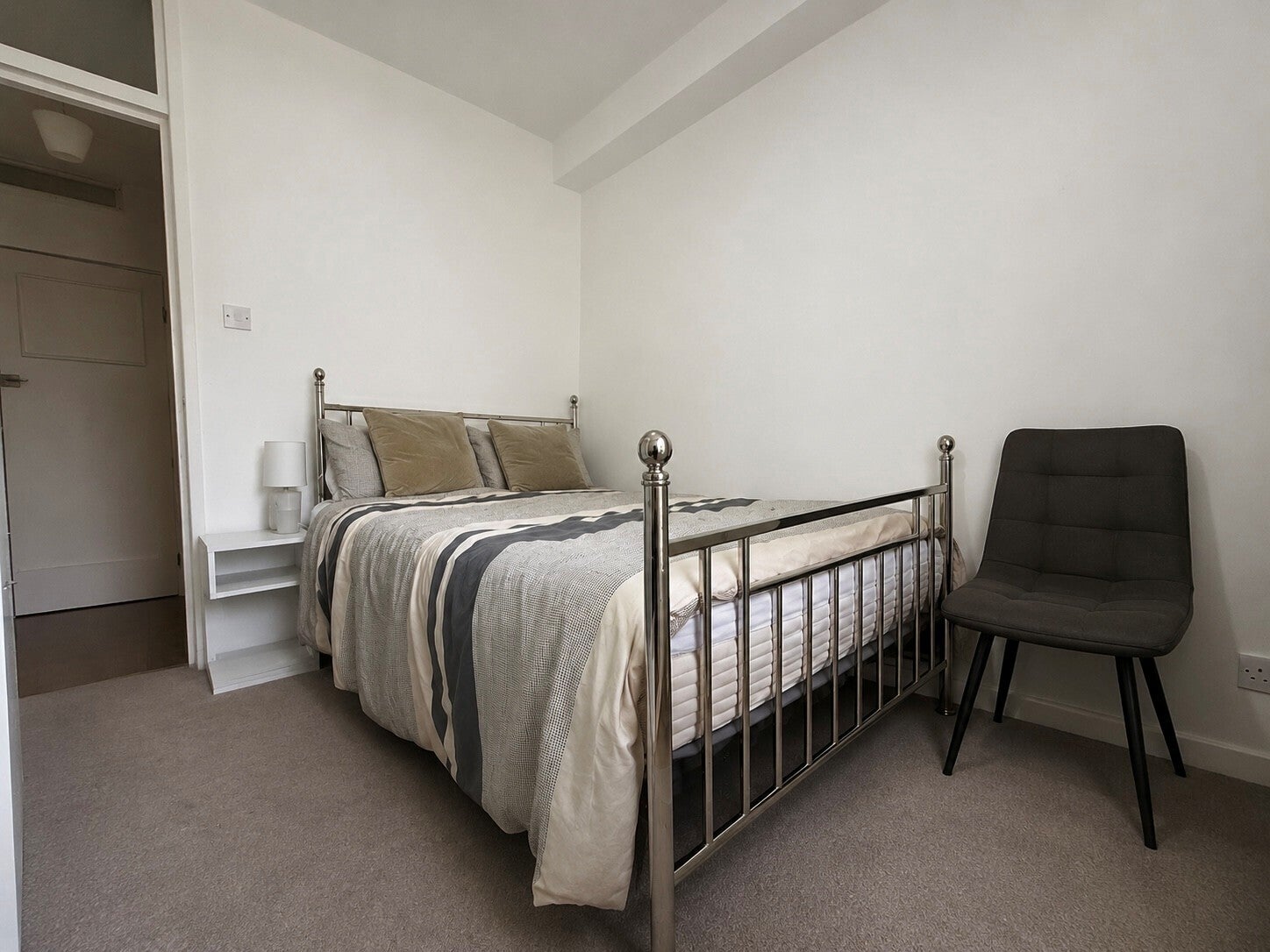 Flat Guru Ravidass Lane in Bedford