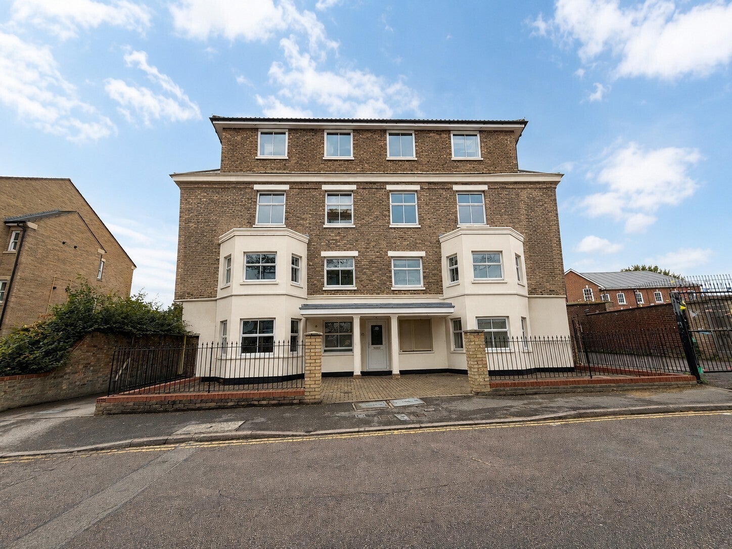 Flat Guru Ravidass Lane in Bedford