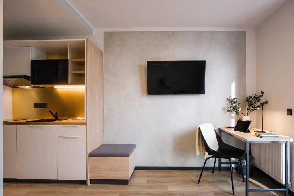 Wohnung Pestalozzistraße in Berlin