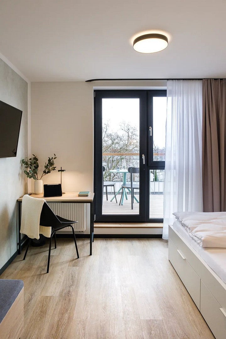Wohnung Pestalozzistraße in Berlin
