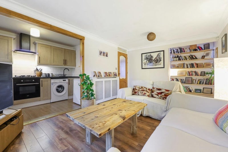 Room Beith Street in Glasgow
