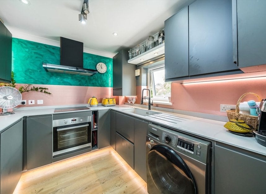 Flat Batson Street in Greater London