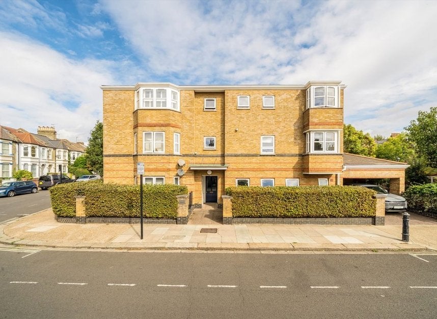 Flat Batson Street in Greater London