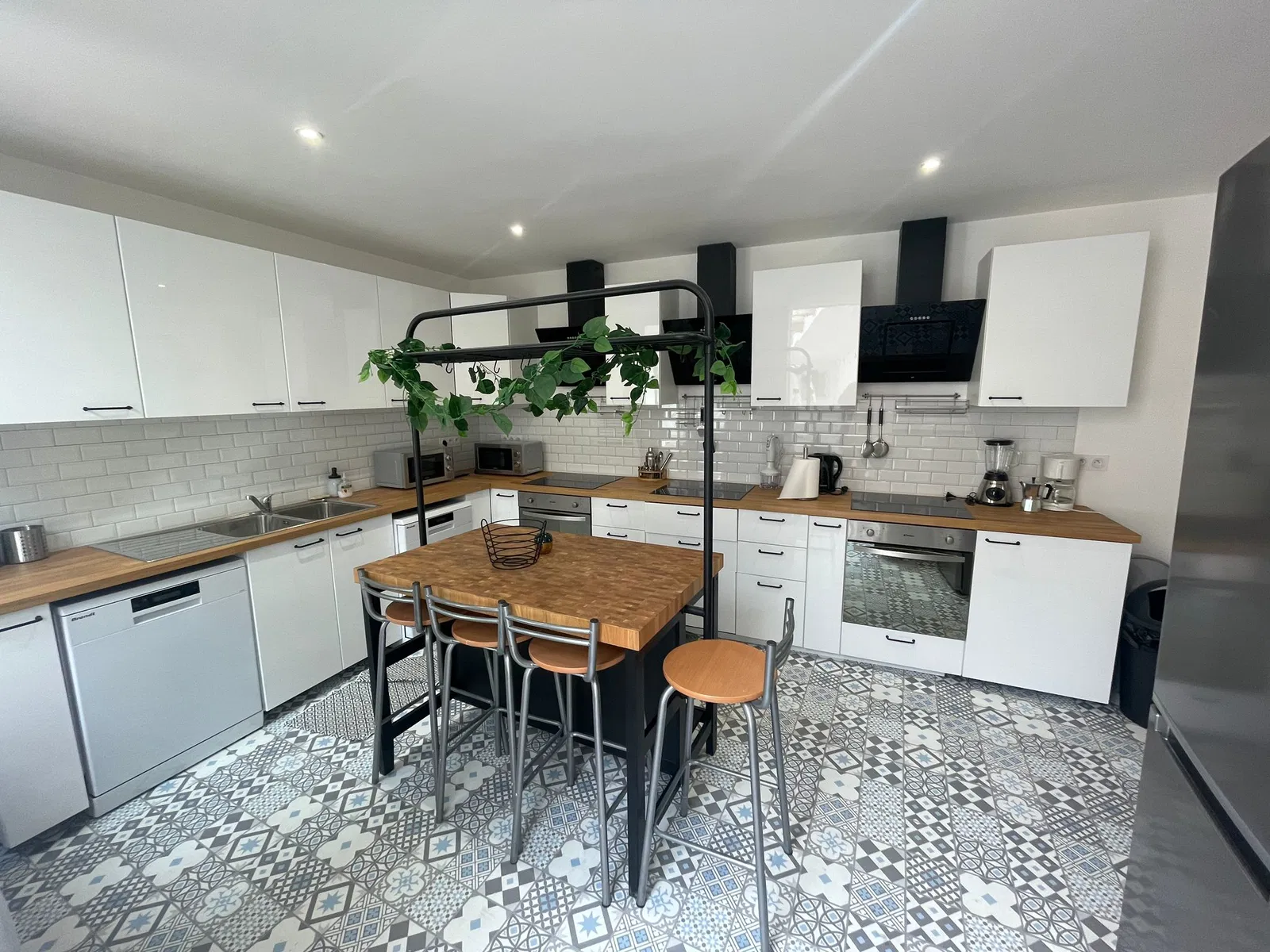 Room Rue René Pouteau in Melun