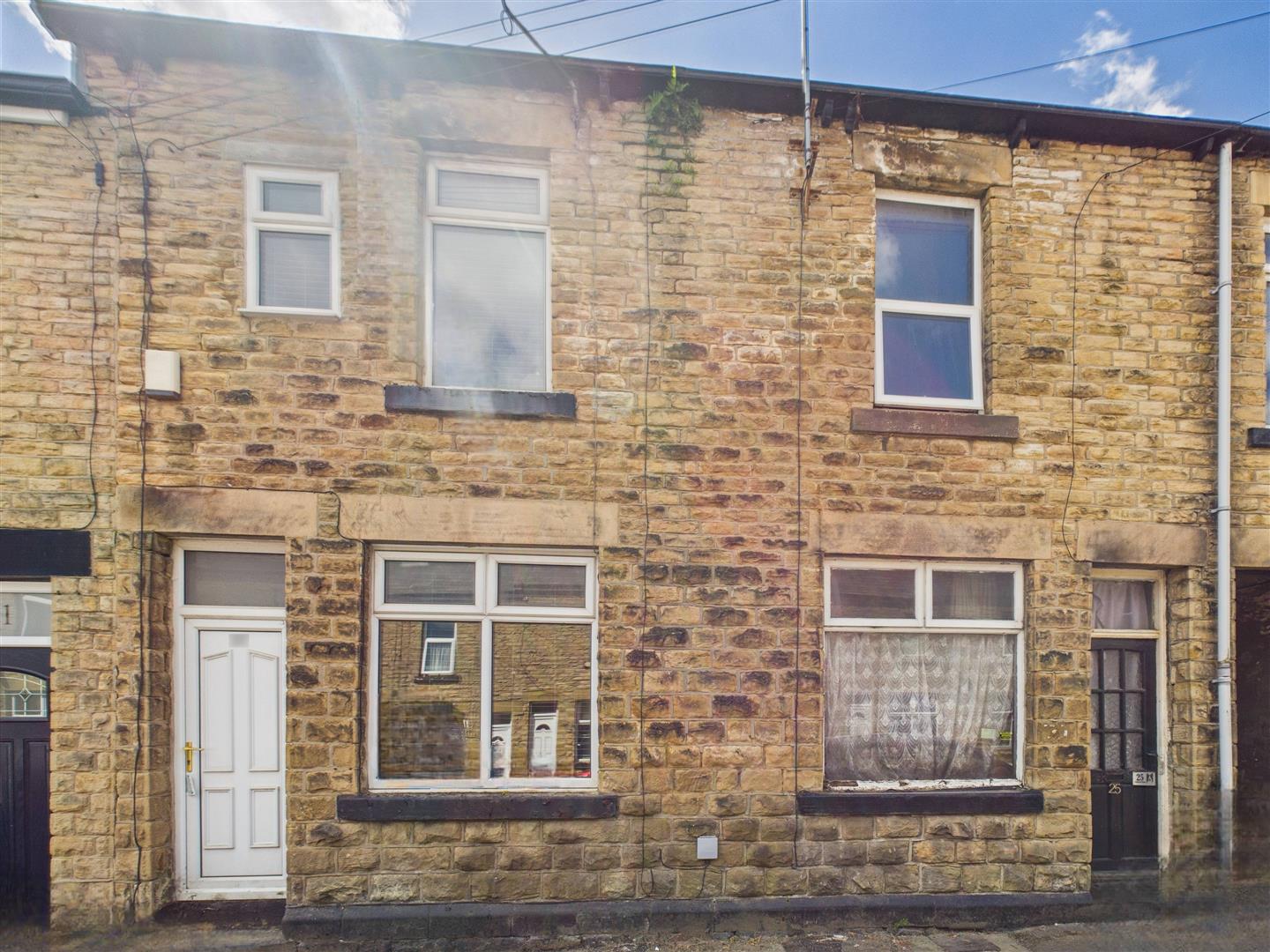 House Longfield Road in Sheffield