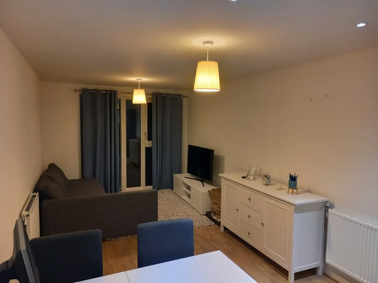 Flat Connersville Way in Greater London