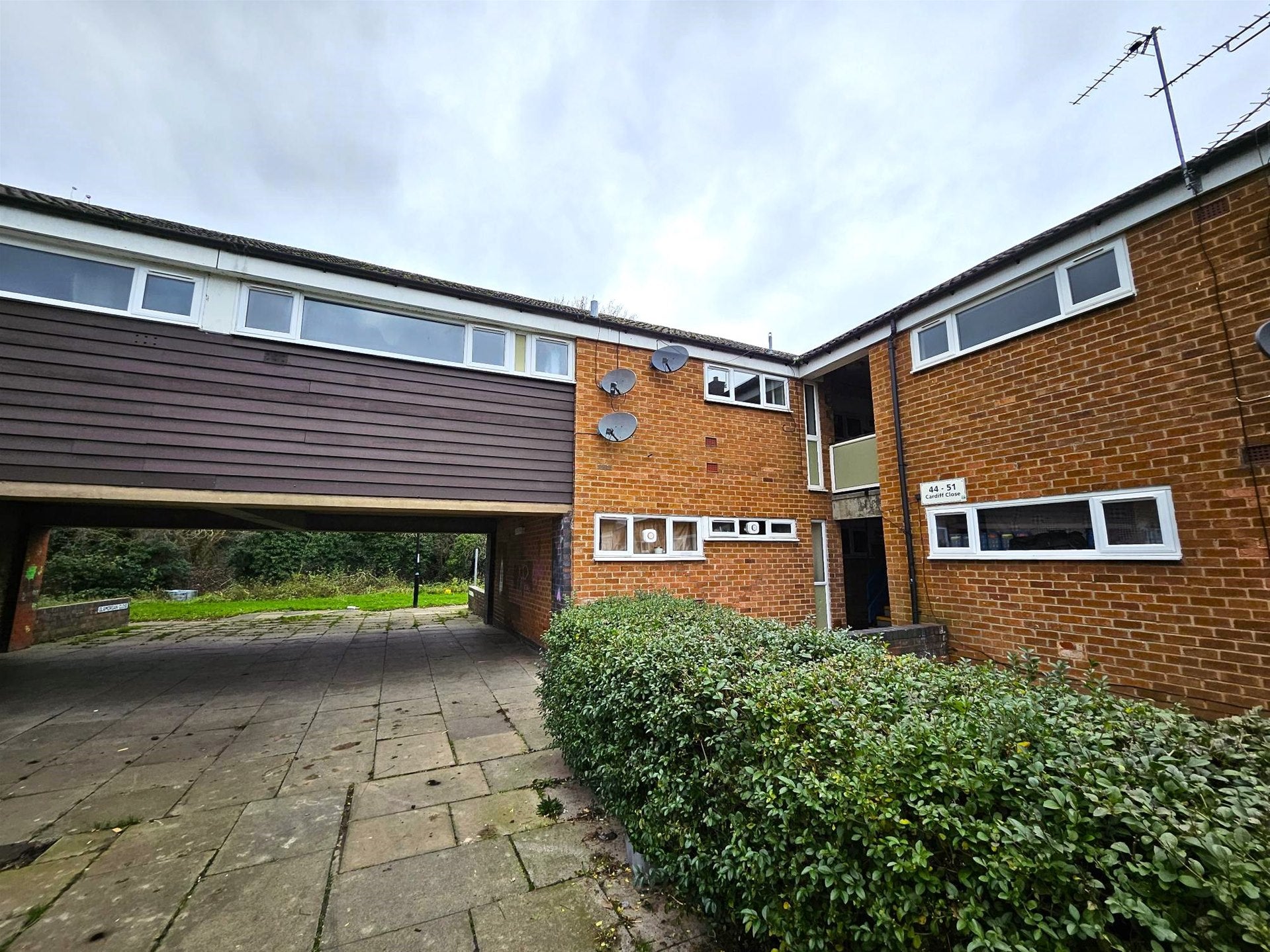 Flat Linnet Close in Coventry