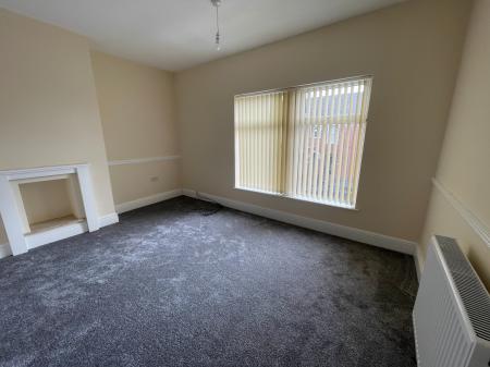 Flat Thorpes Road in Amber Valley
