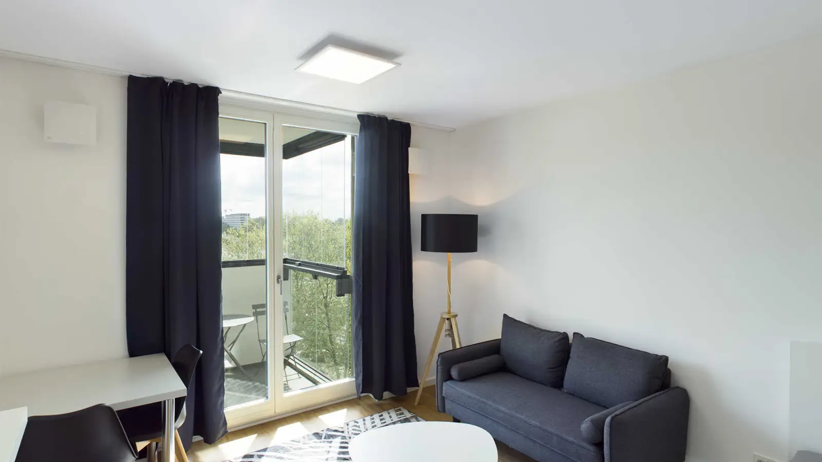 Wohnung Leibnizstraße in Berlin