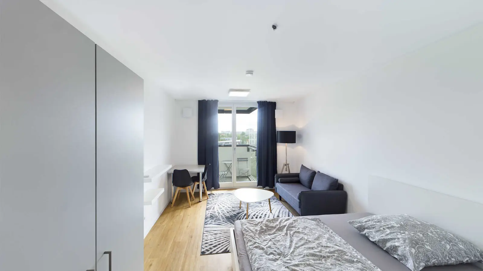 Wohnung Leibnizstraße in Berlin