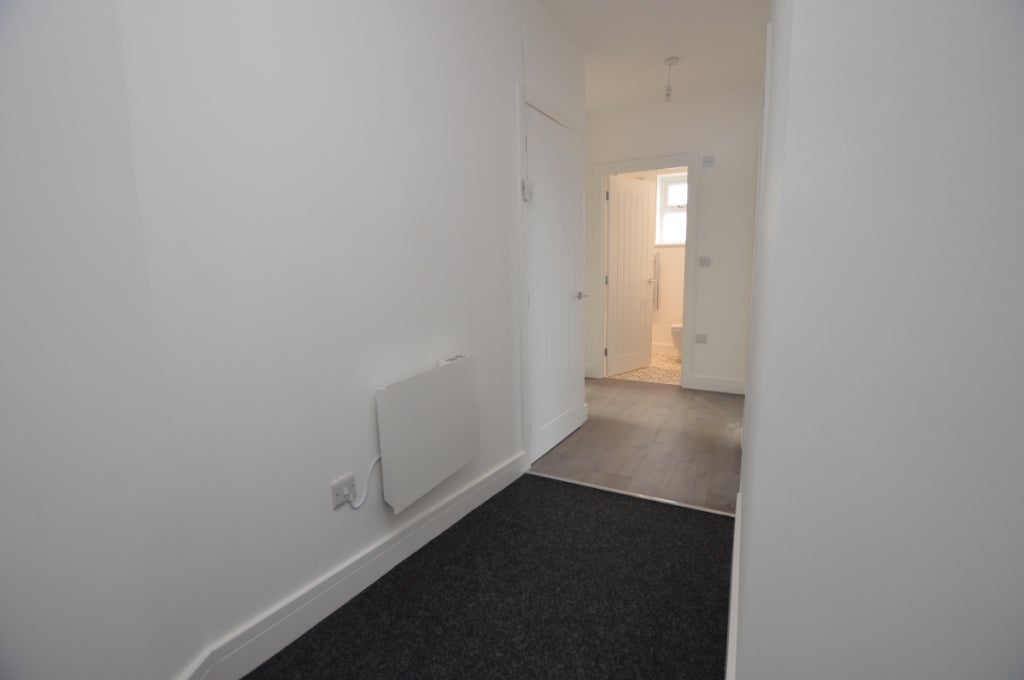 Flat Walthew Lane in Wigan