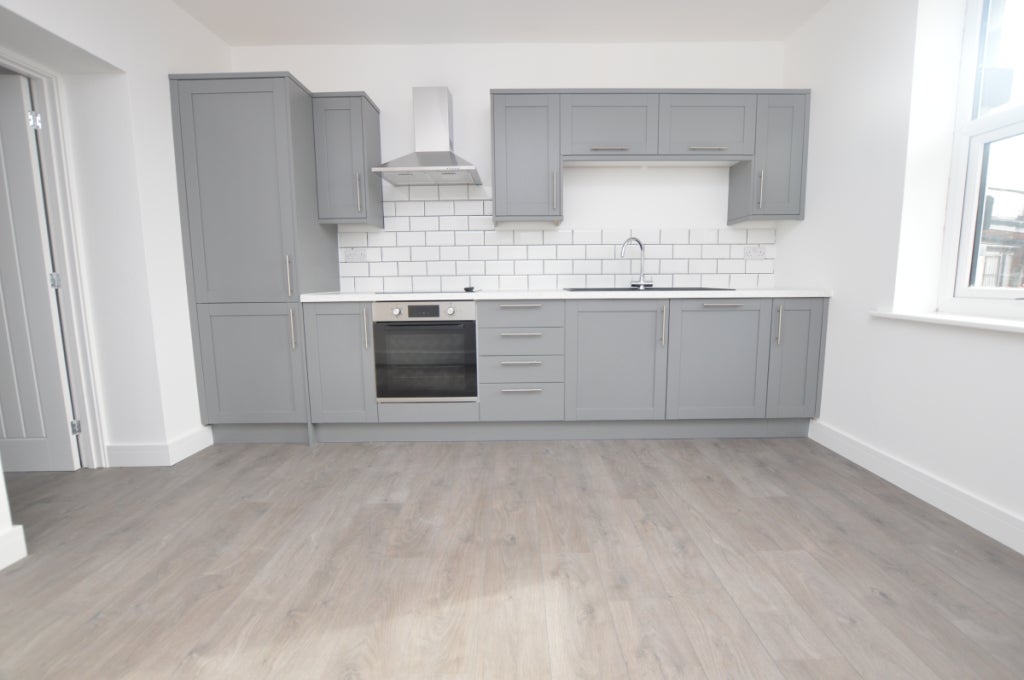Flat Walthew Lane in Wigan