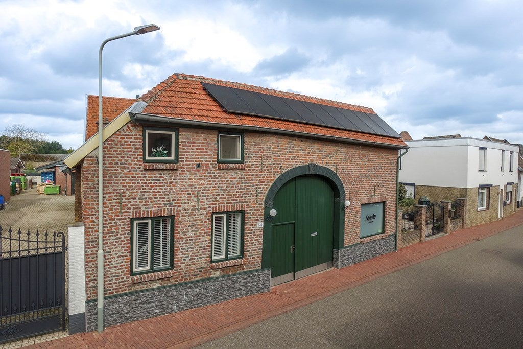 Huis Dorpstraat 64 in Sittard