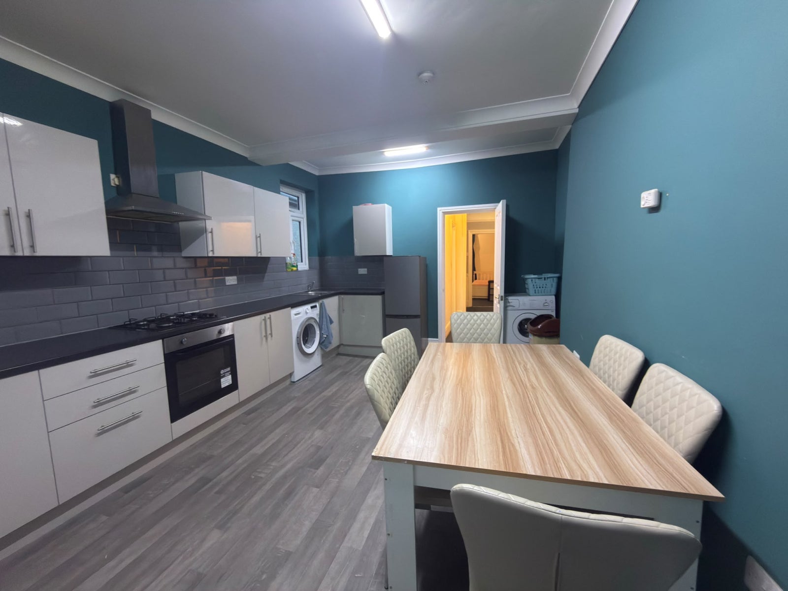 Flat Emerson Road in Greater London