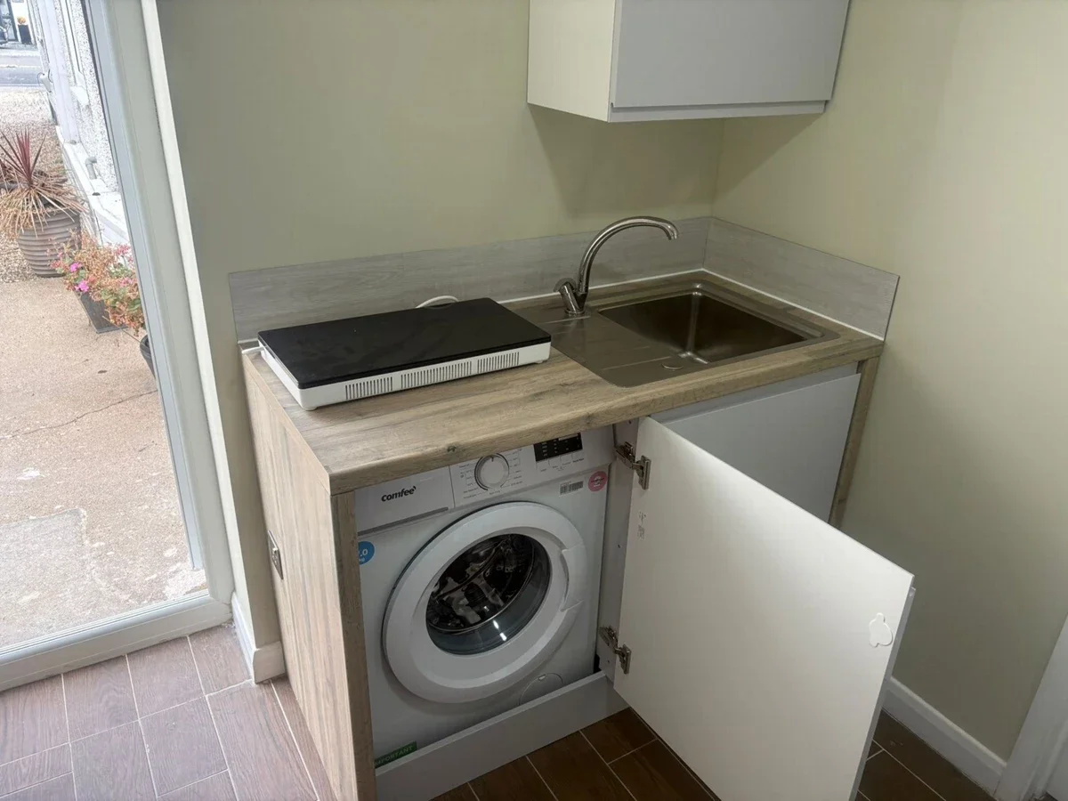 Room Eastern Avenue in Greater London