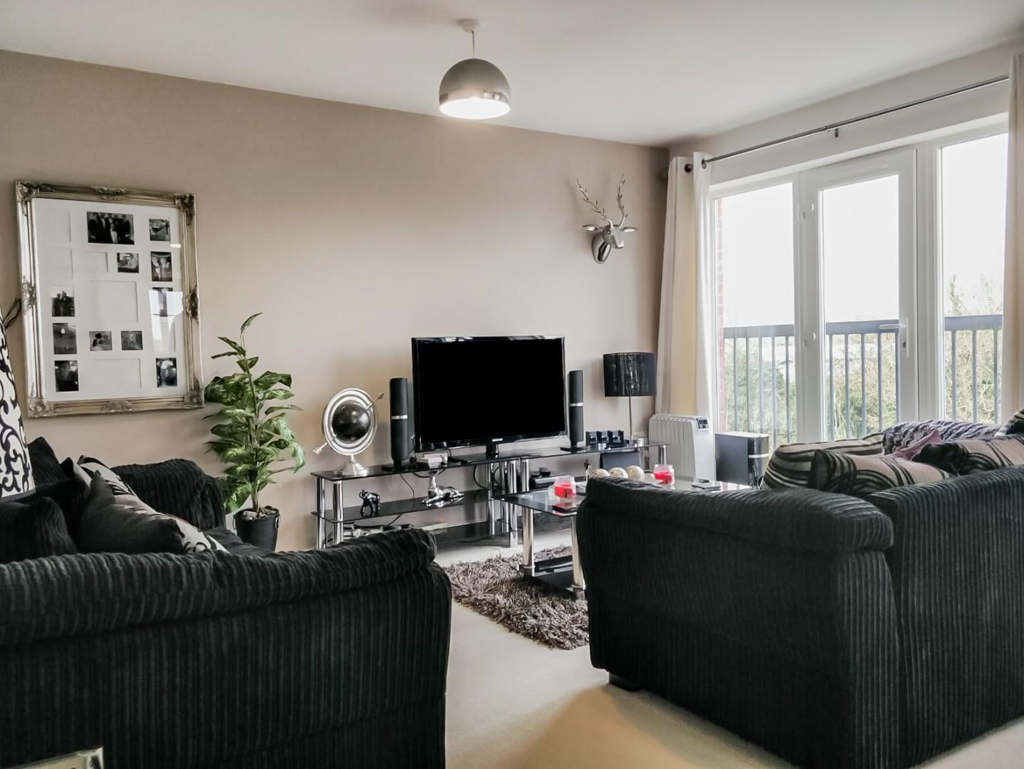 Flat Chandley Wharf in Warwick