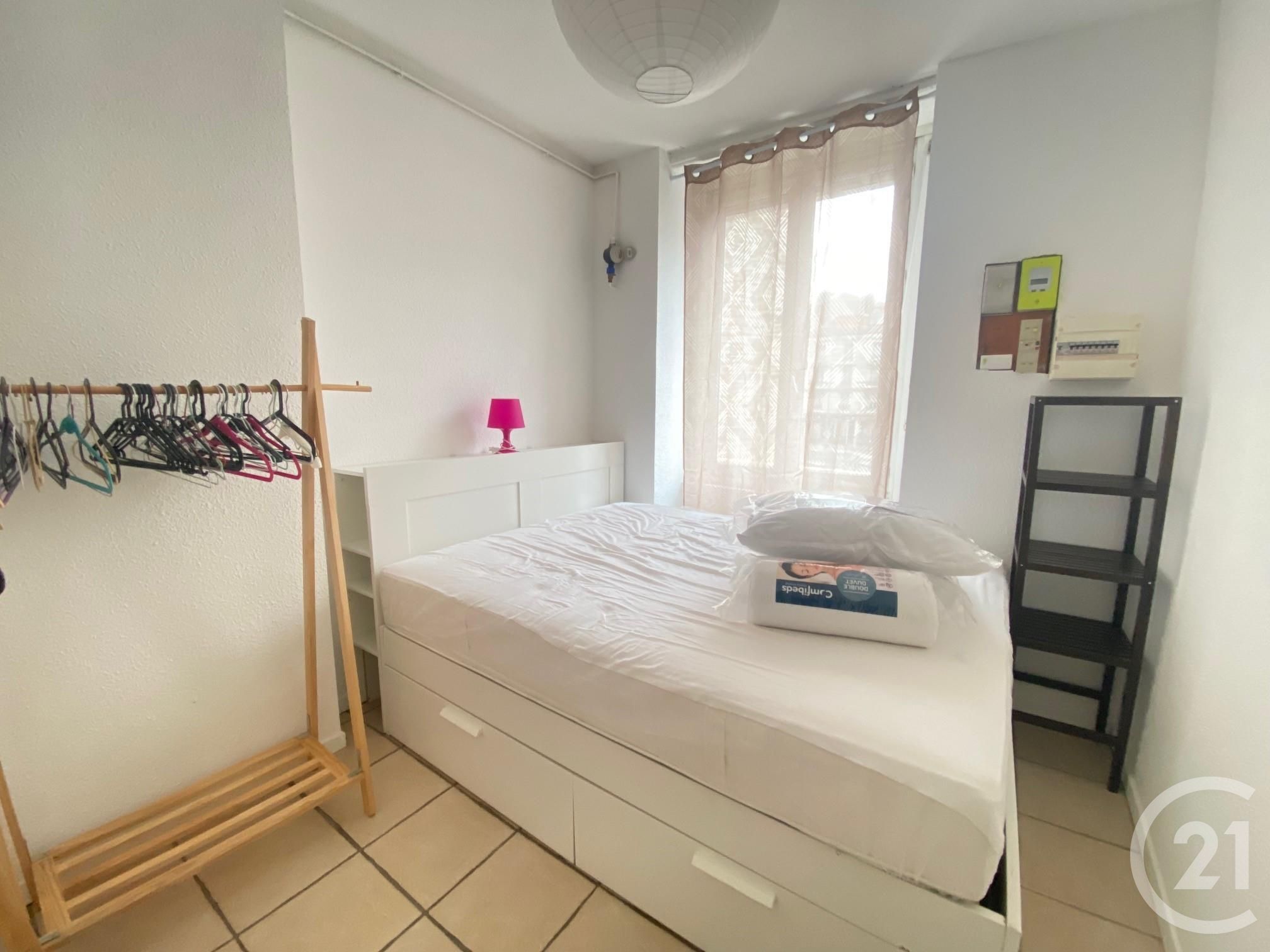 Appartement Place Fourneyron à Saint-Étienne