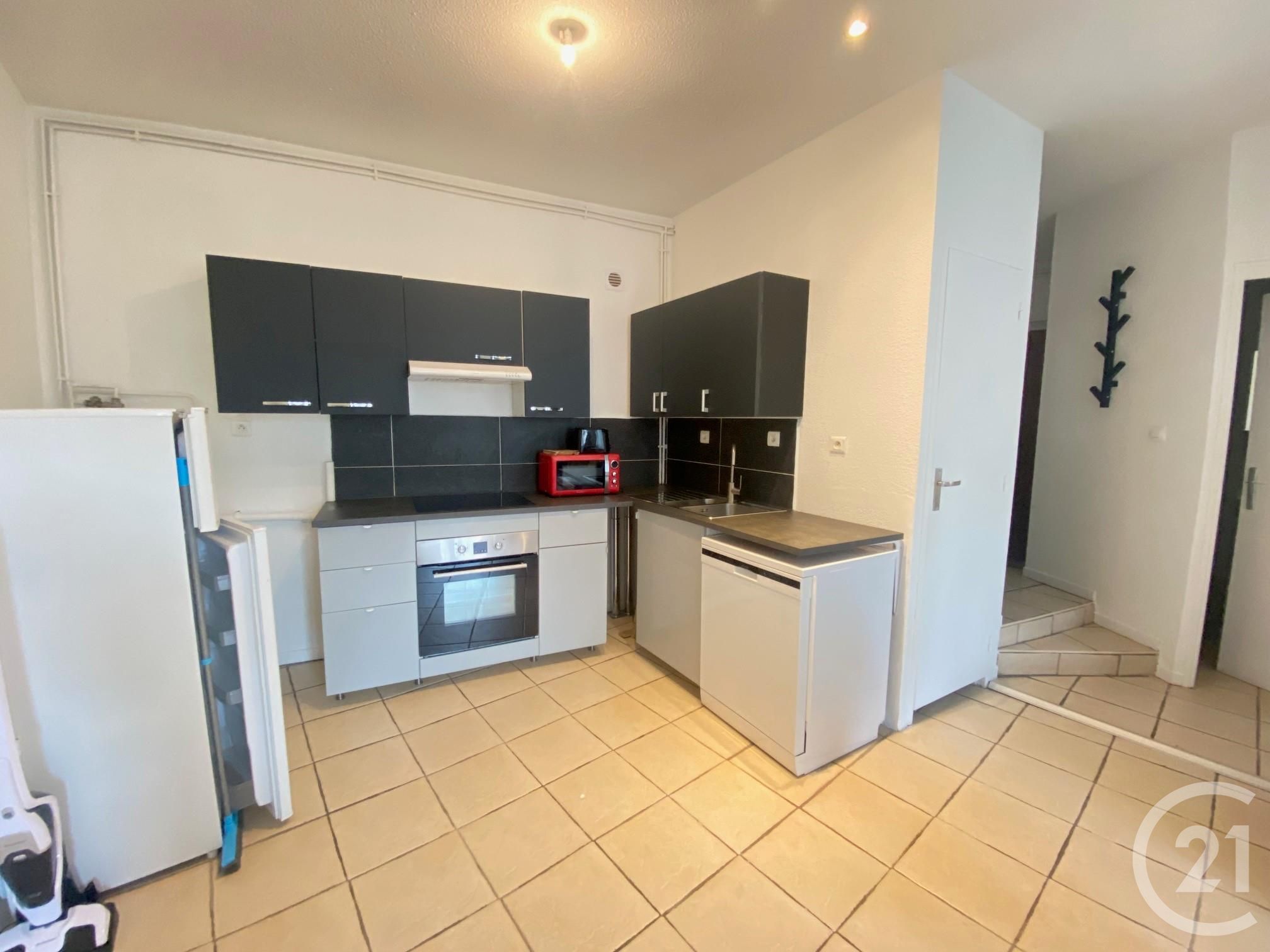Appartement Place Fourneyron à Saint-Étienne