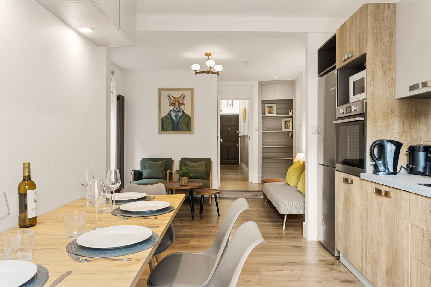 House Deacon Road in Greater London
