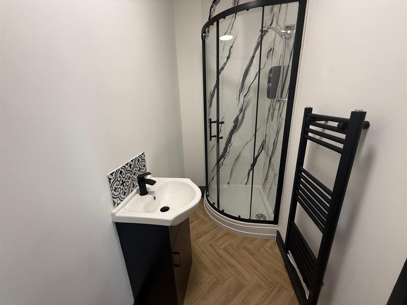 Room Westfield Lane in Mansfield Woodhouse