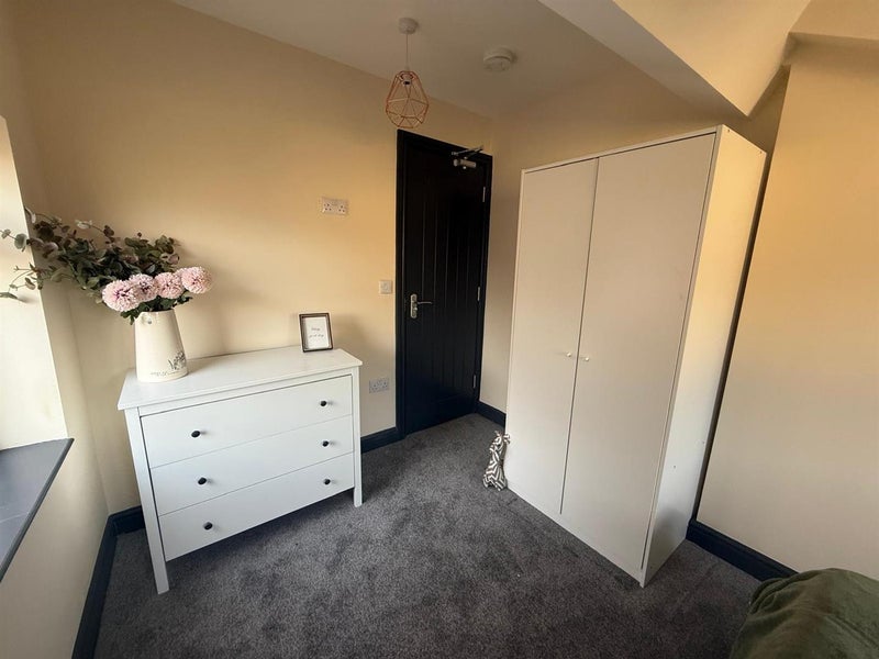 Room Westfield Lane in Mansfield Woodhouse