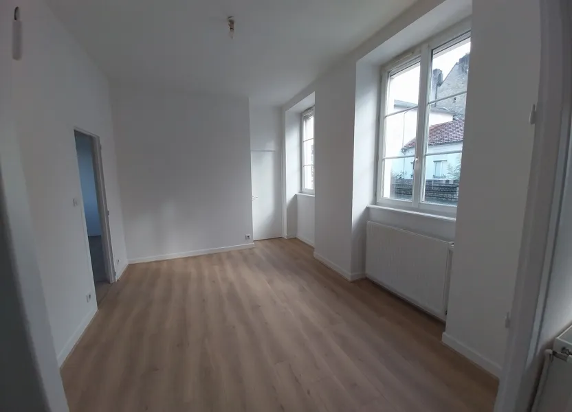 Appartement Rue Commandant Dugros à Saint-Yrieix-la-Perche
