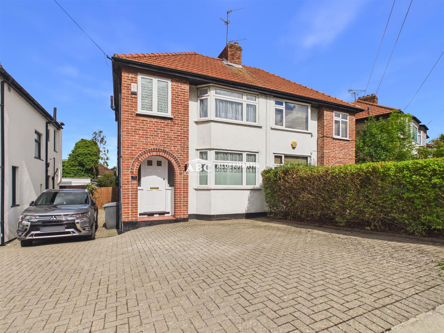House Riverdene in Greater London