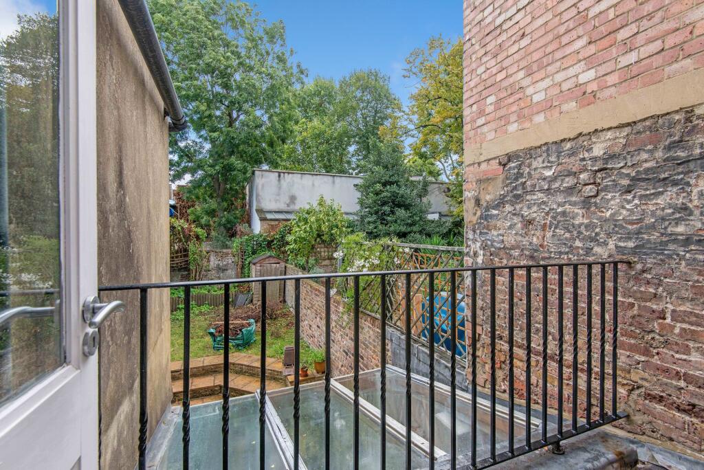 Flat Stratford Villas in Greater London